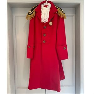 Kids colonial costume is a Heritage Costumes Exclusive. Size: M. Worn Once